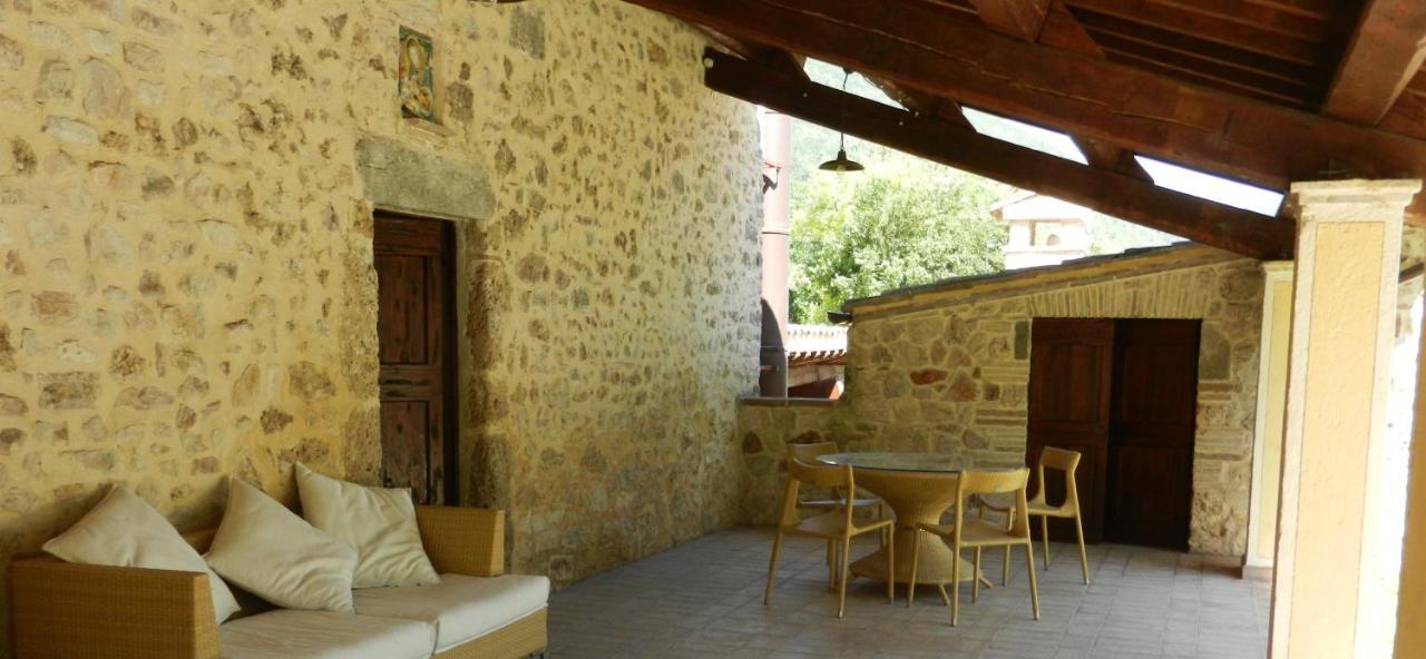Antico Casale Urbani Pension Scheggino Buitenkant foto