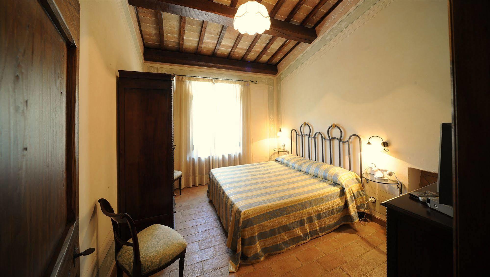 Antico Casale Urbani Pension Scheggino Buitenkant foto